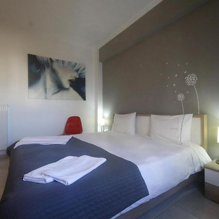 Metaxourghio Boutique Apartment Atene Esterno foto