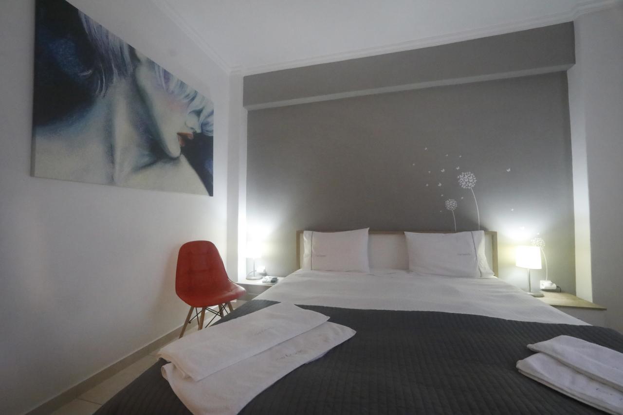 Metaxourghio Boutique Apartment Atene Esterno foto